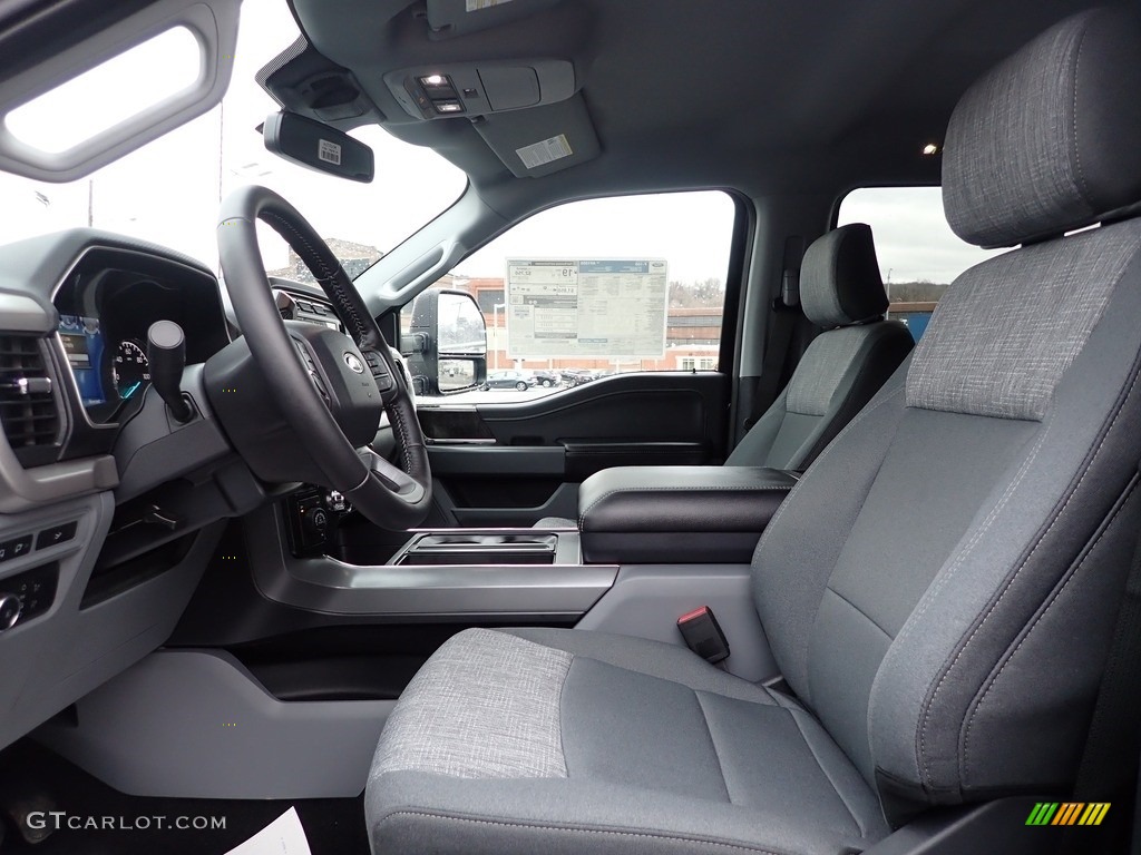 2022 Ford F150 XLT SuperCrew 4x4 Front Seat Photo #144037056