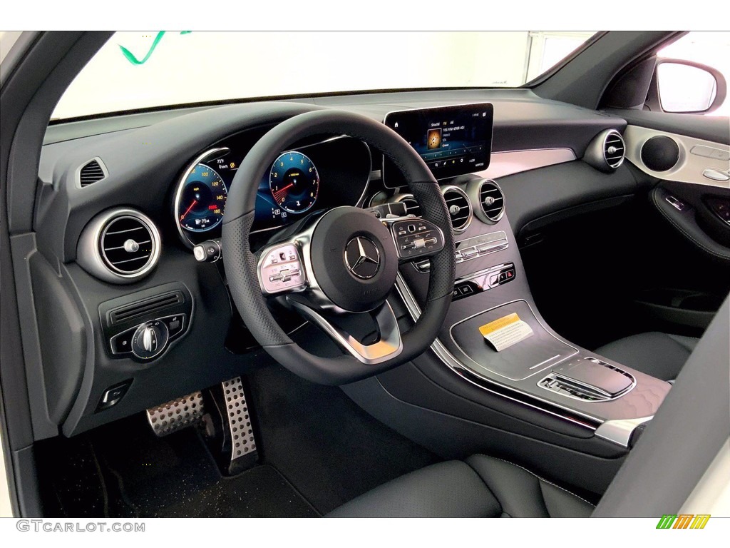 2022 Mercedes-Benz GLC 300 4Matic Front Seat Photo #144038881