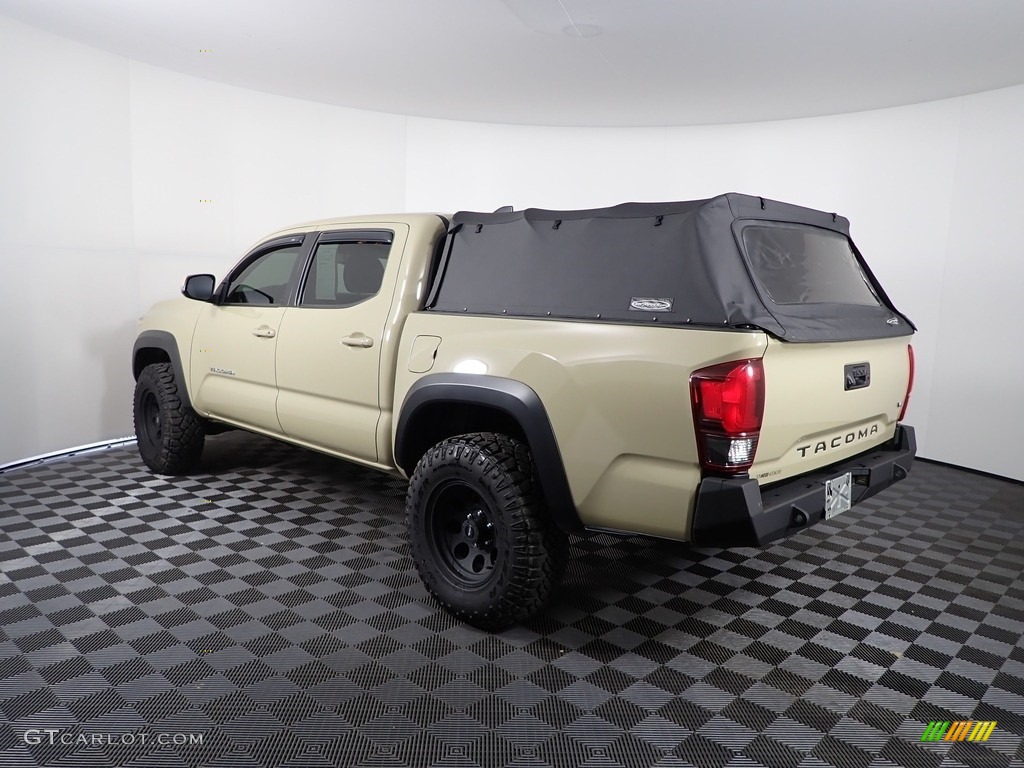 2020 Tacoma TRD Off Road Double Cab 4x4 - Quicksand / TRD Cement/Black photo #6