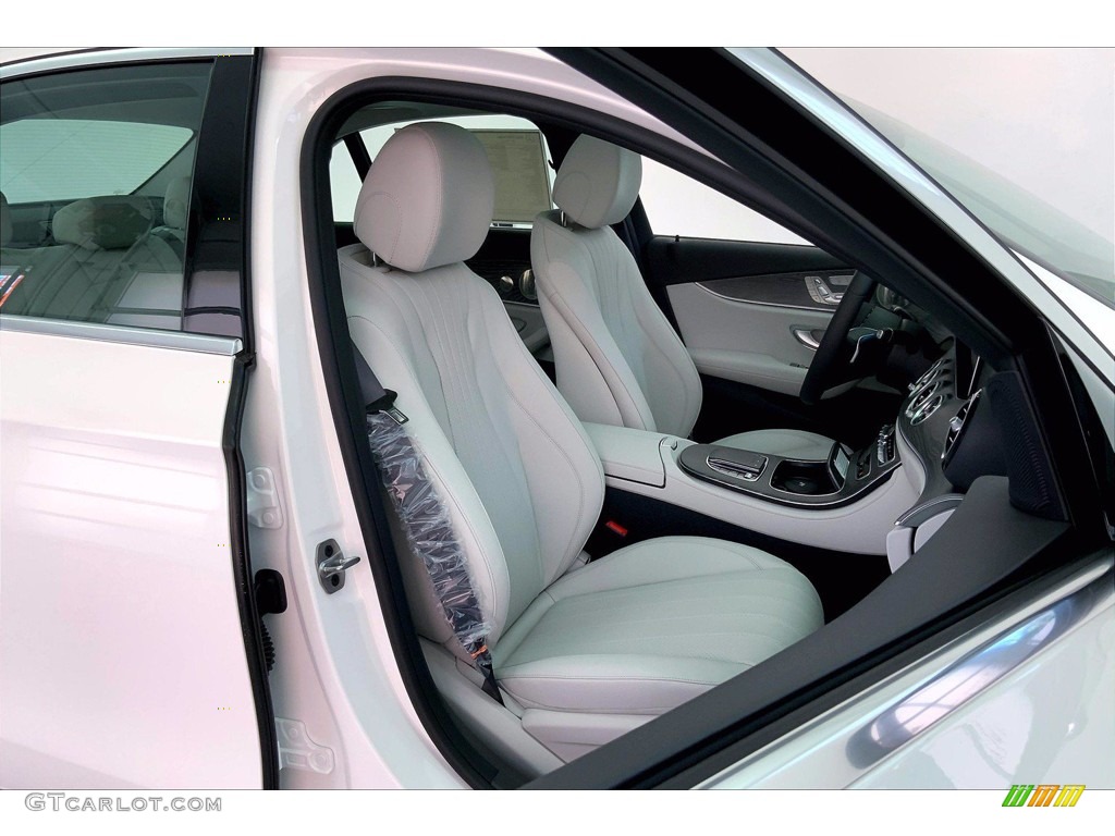 2022 Mercedes-Benz E 350 Sedan Front Seat Photo #144039184