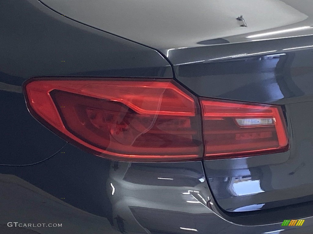 2019 5 Series 530e iPerformance Sedan - Dark Graphite Metallic / Black photo #8