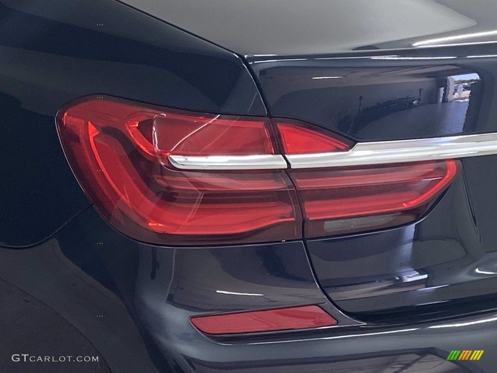 2019 7 Series 740i Sedan - Carbon Black Metallic / Black photo #8