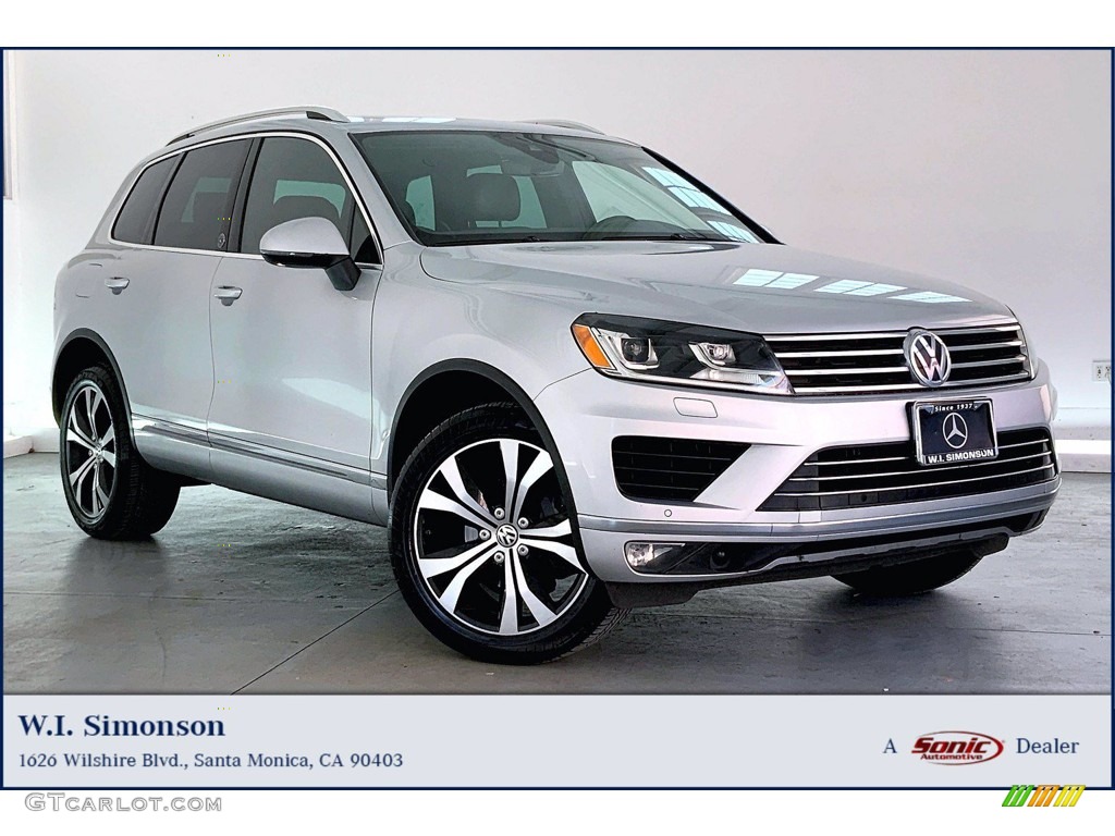 2017 Touareg V6 Wolfsburg - Reflex Silver Metallic / Black Anthracite photo #1