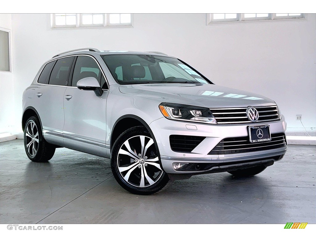Reflex Silver Metallic 2017 Volkswagen Touareg V6 Wolfsburg Exterior Photo #144043267