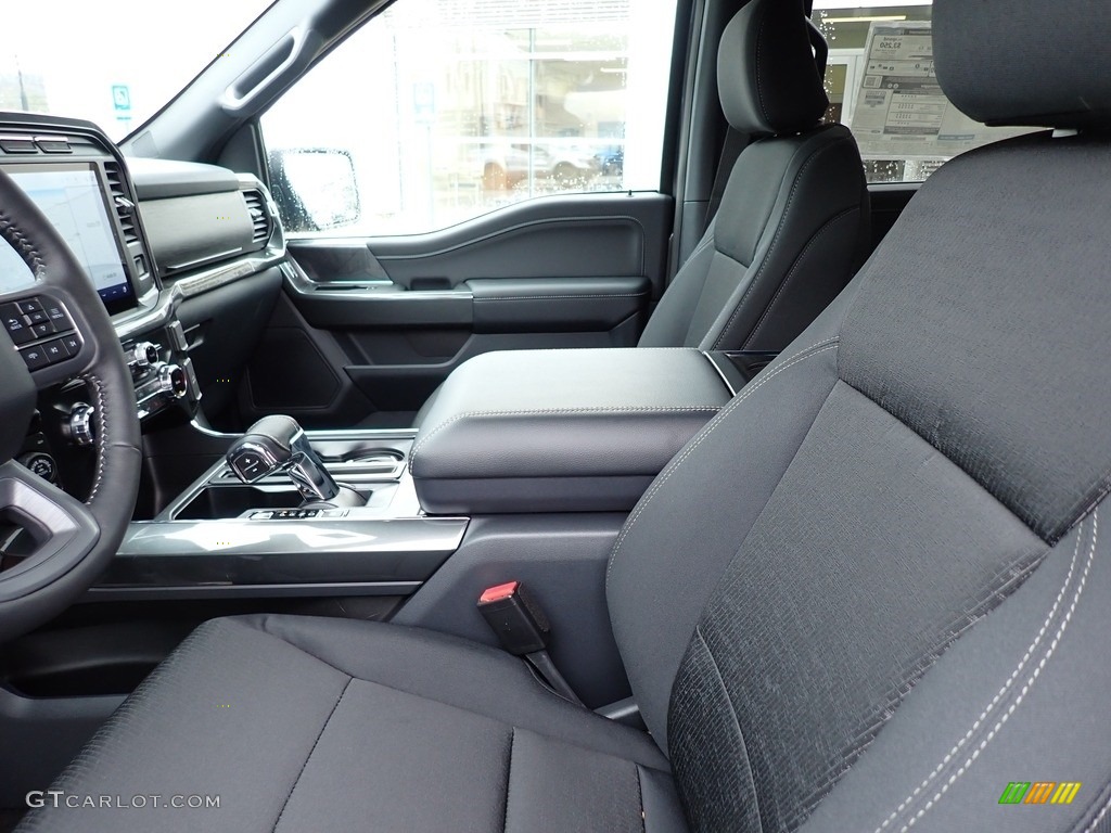 2022 Ford F150 XLT SuperCrew 4x4 Front Seat Photo #144043534