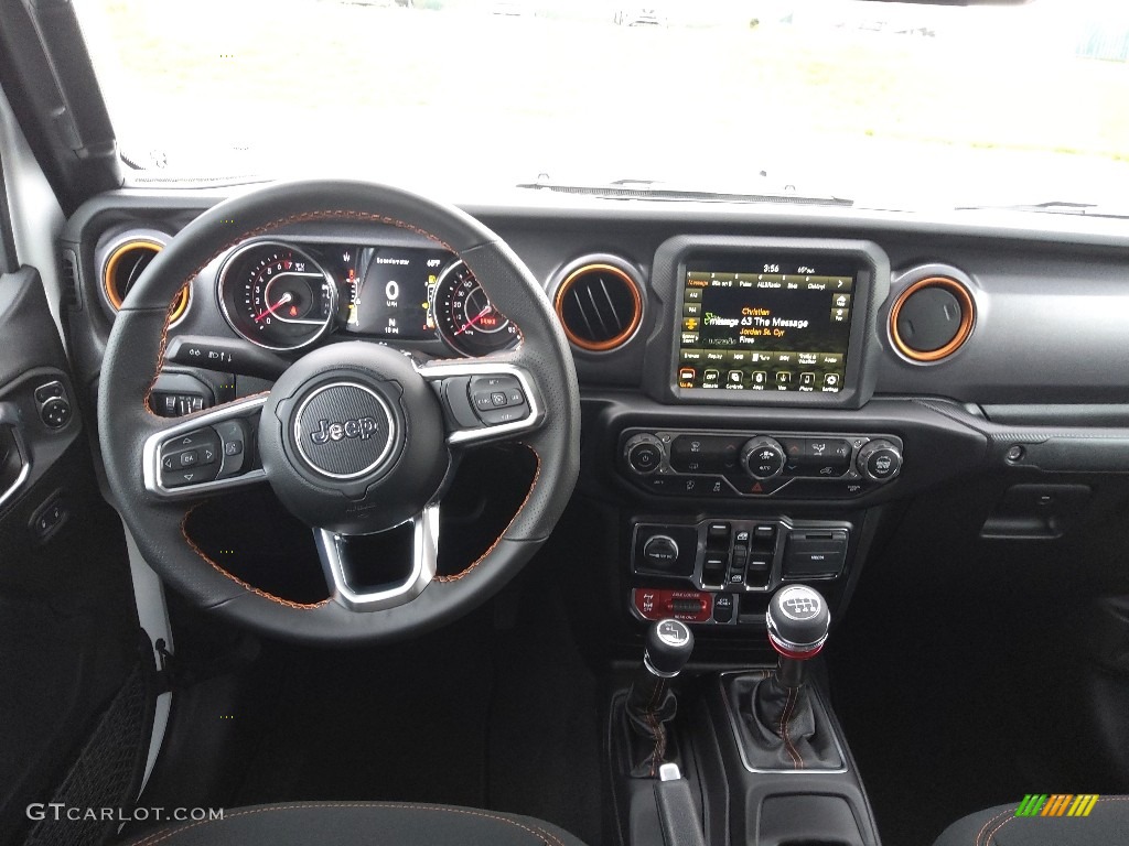2022 Jeep Gladiator Mojave 4x4 Black Dashboard Photo #144044059