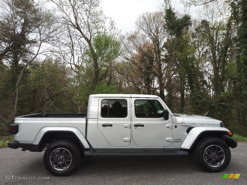 Silver Zynith 2022 Jeep Gladiator Overland 4x4 Exterior Photo #144045391