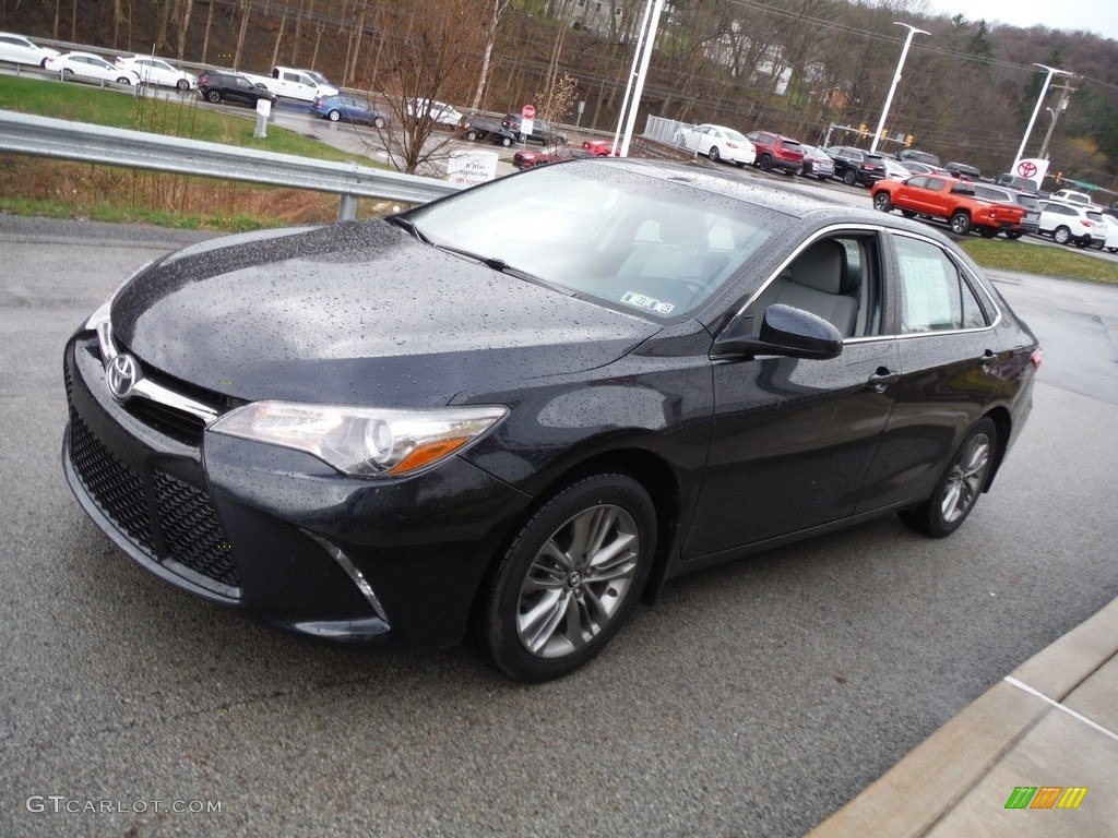 2017 Camry SE - Cosmic Gray Mica / Ash photo #13