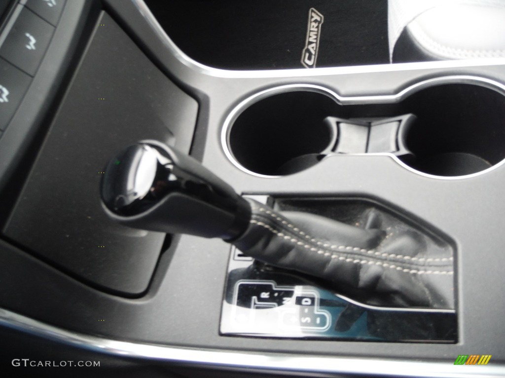 2017 Camry SE - Cosmic Gray Mica / Ash photo #25