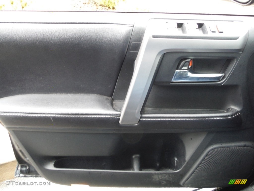 2016 4Runner SR5 Premium 4x4 - Midnight Black Metallic / Graphite photo #24