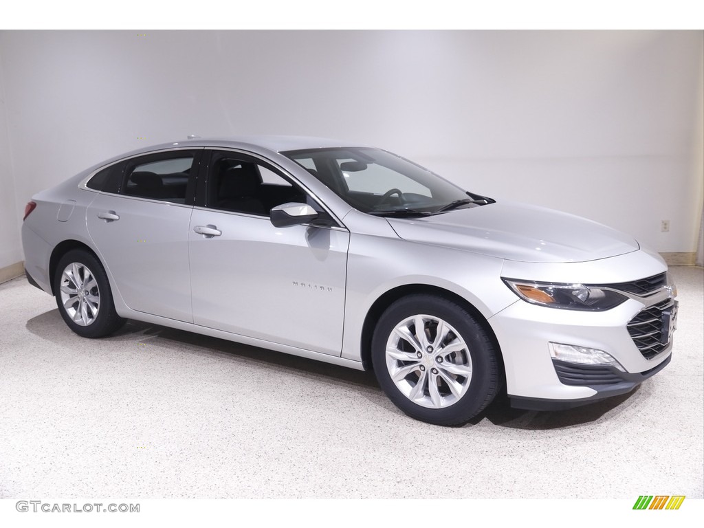 Silver Ice Metallic Chevrolet Malibu