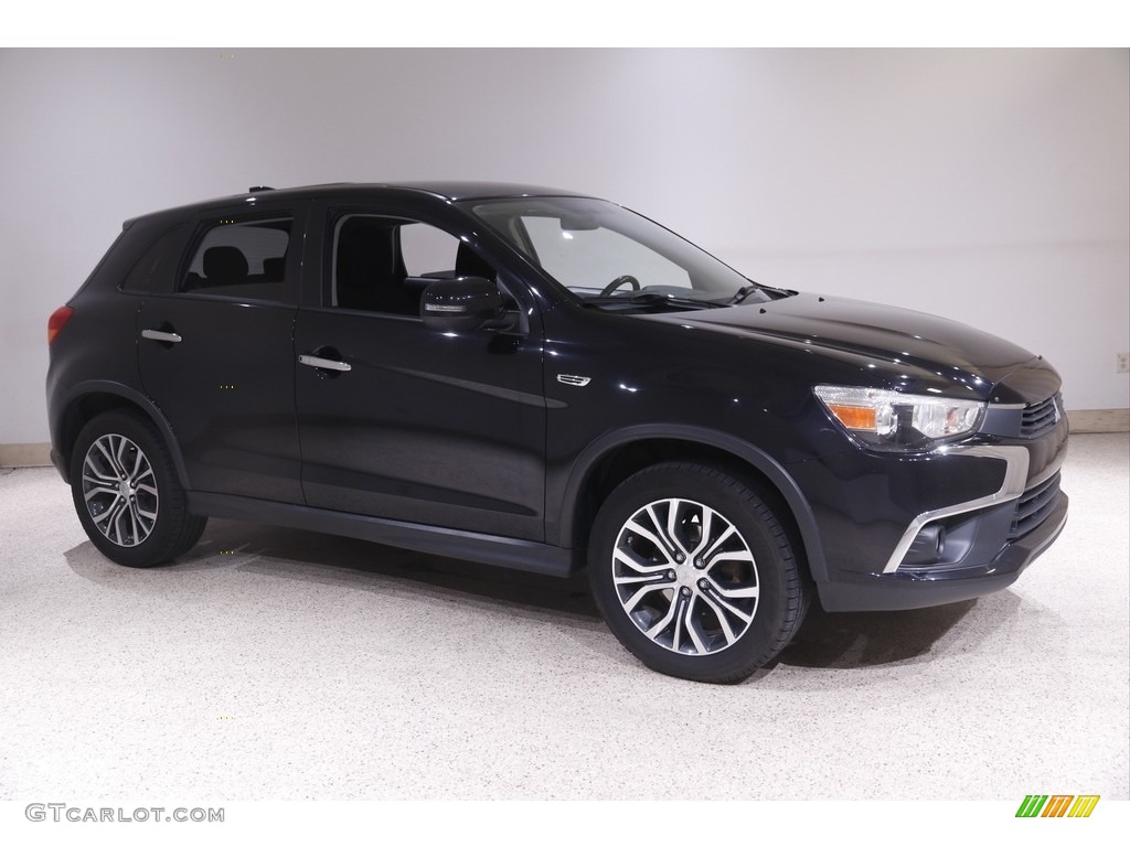 2017 Mitsubishi Outlander Sport SE Exterior Photos
