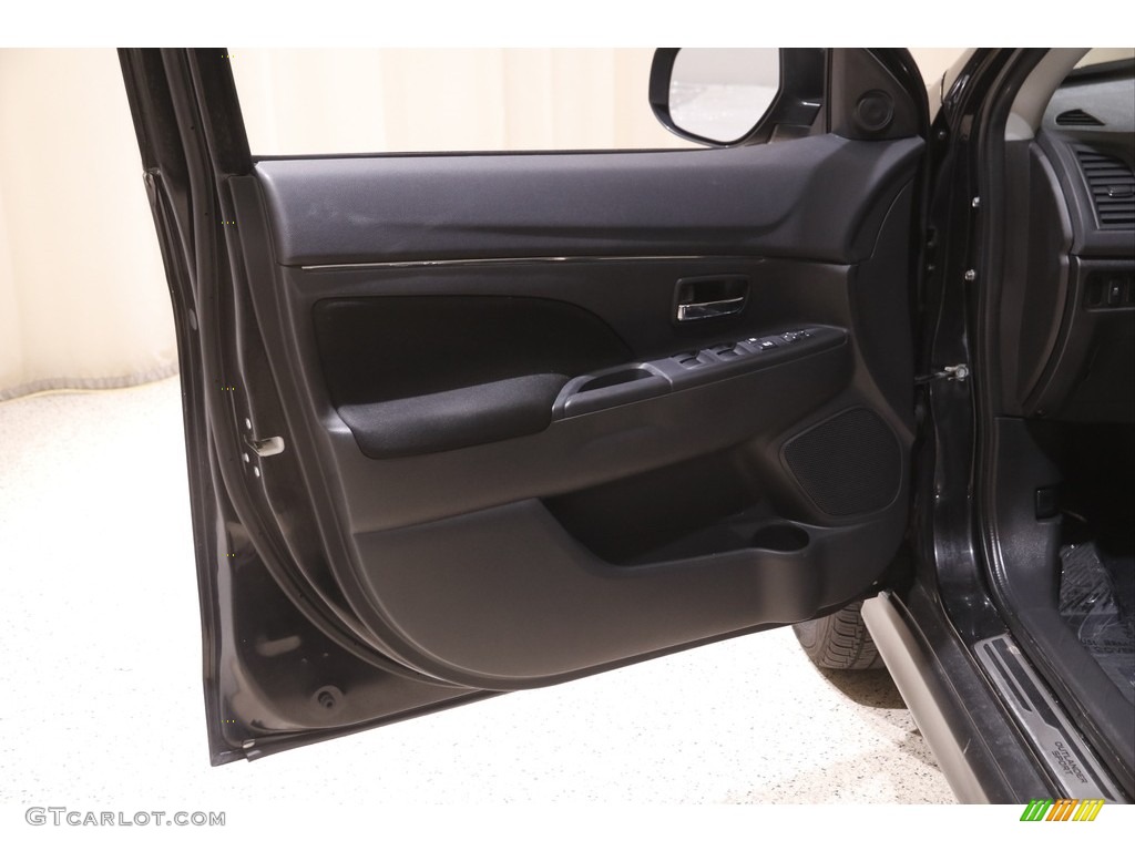 2017 Mitsubishi Outlander Sport SE Black Door Panel Photo #144050245