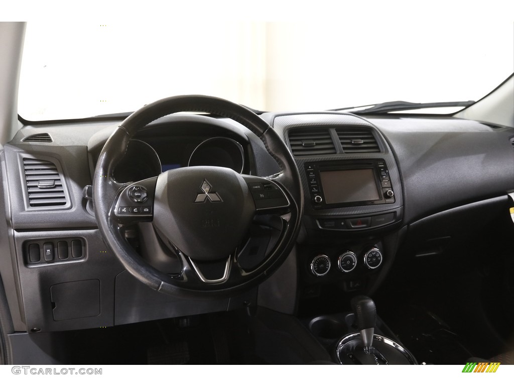 2017 Mitsubishi Outlander Sport SE Black Dashboard Photo #144050263