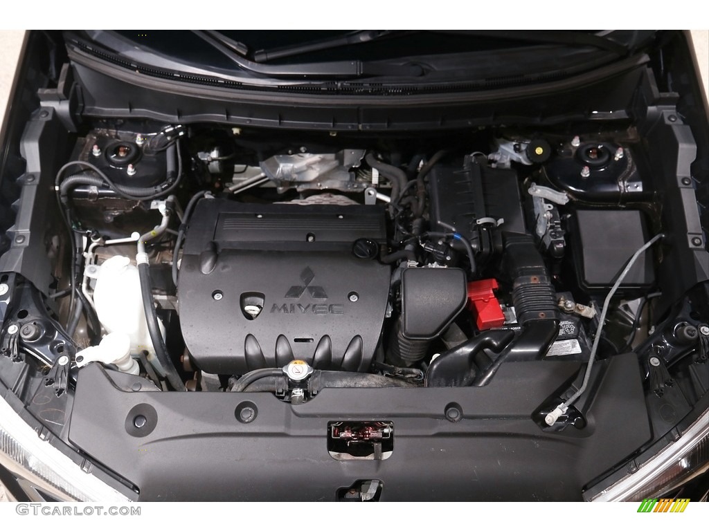 2017 Mitsubishi Outlander Sport SE Engine Photos