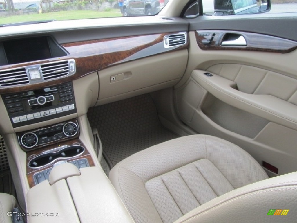 2013 CLS 550 Coupe - Black / Almond/Mocha photo #14