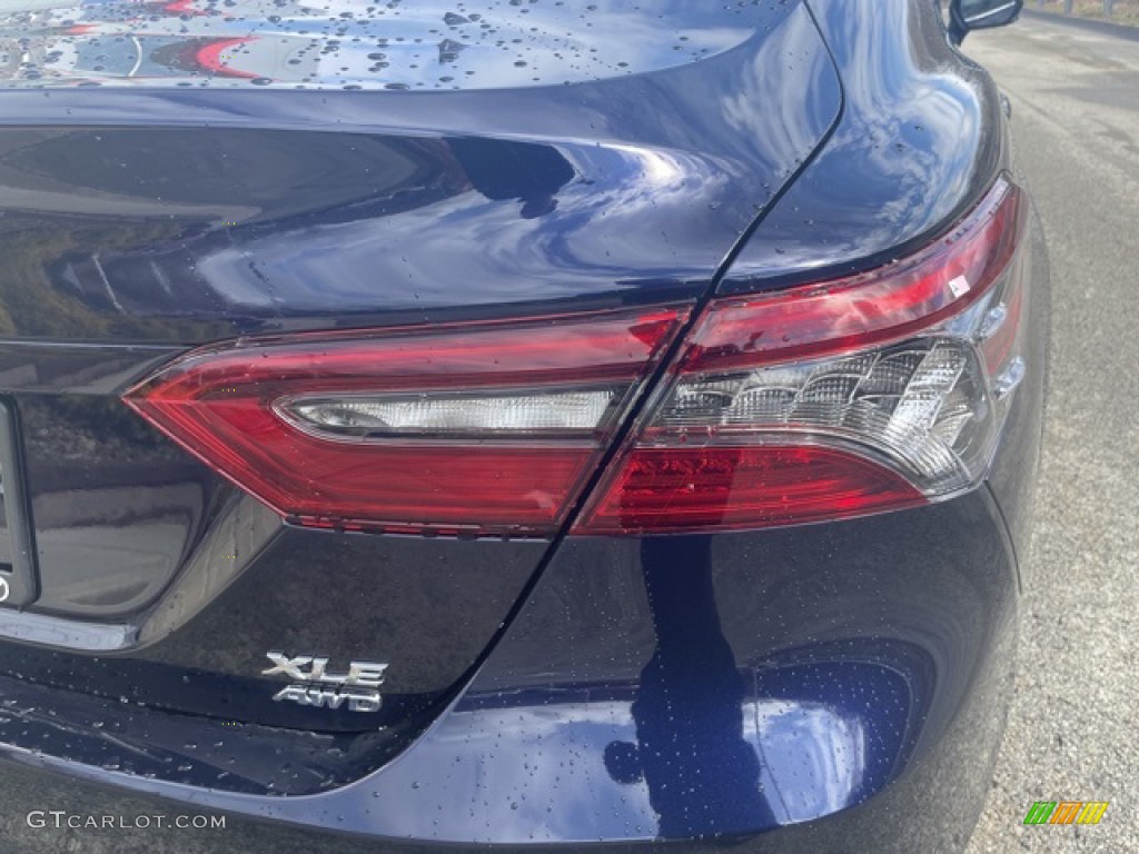 2022 Camry XLE AWD - Blueprint / Ash photo #24