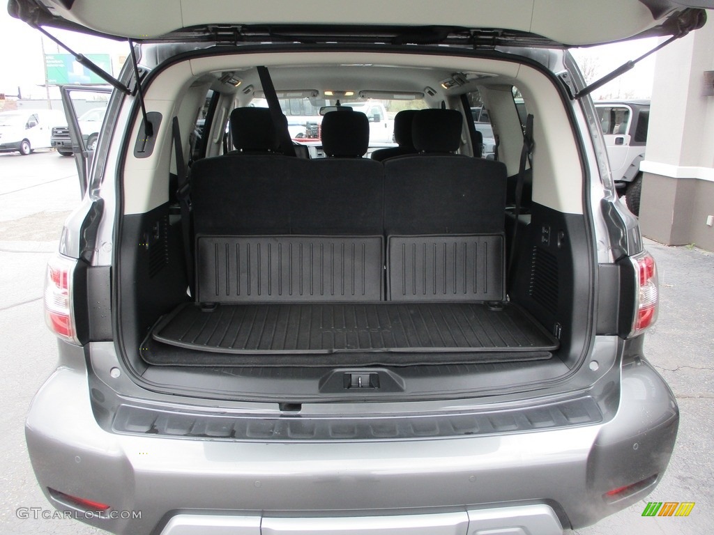 2018 Nissan Armada SV Trunk Photo #144059407