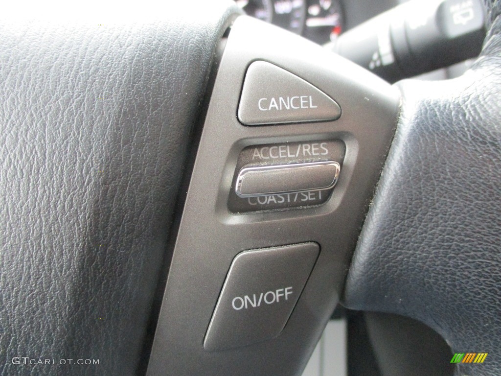 2018 Nissan Armada SV Steering Wheel Photos