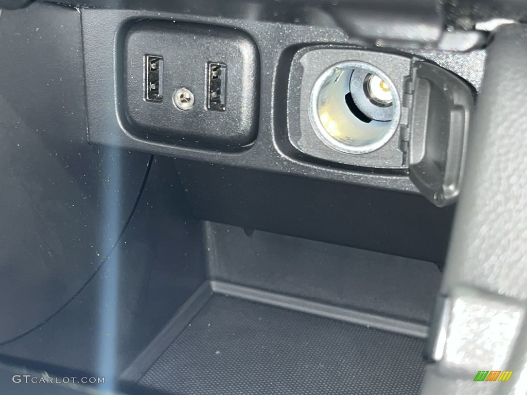 2019 Encore Preferred AWD - Satin Steel Metallic / Ebony photo #32