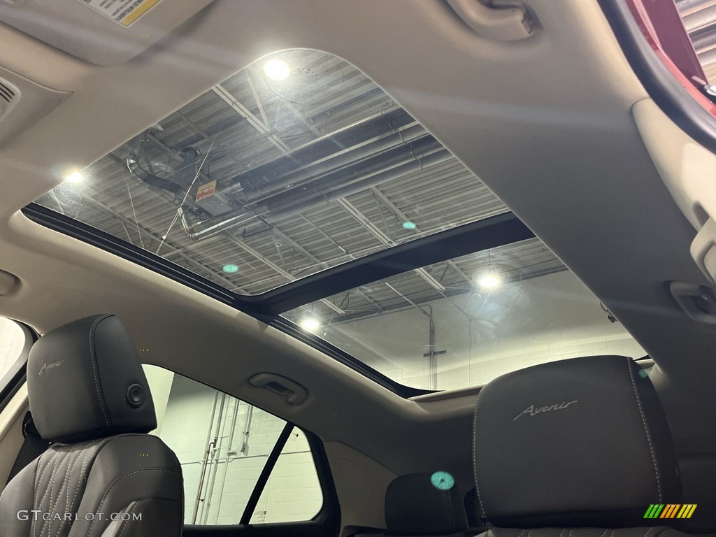 2022 Envision Avenir AWD - Cinnabar Metallic / Ebony photo #19
