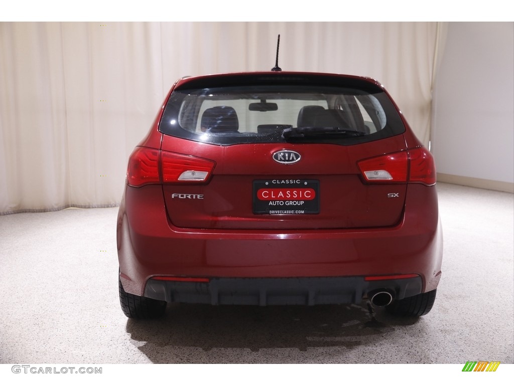 2011 Forte SX 5 Door - Spicy Red / Black photo #16