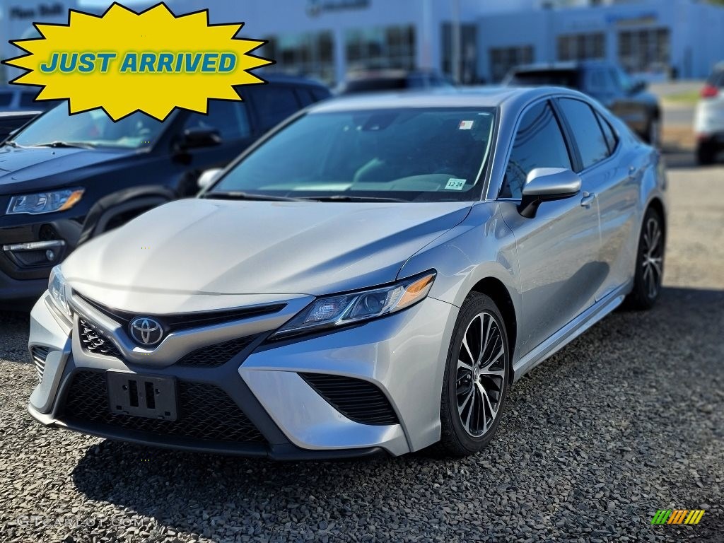 2019 Camry SE - Celestial Silver Metallic / Black photo #1