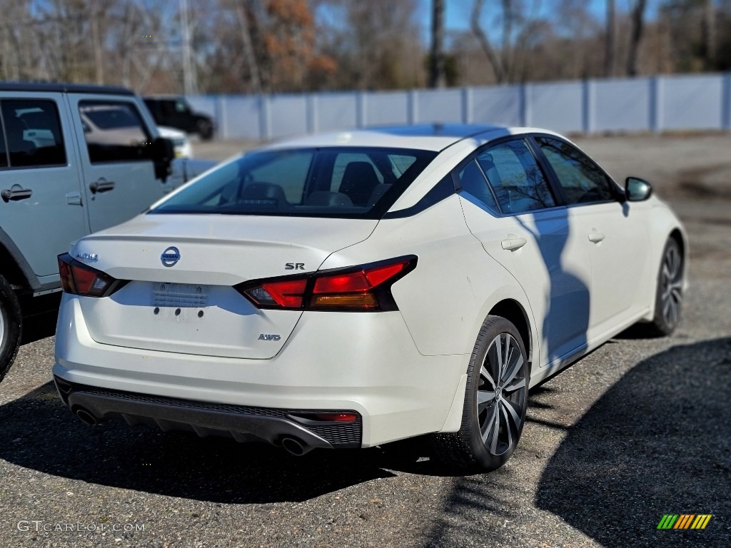2019 Altima SR AWD - Pearl White / Charcoal photo #3