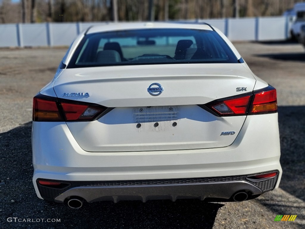 2019 Altima SR AWD - Pearl White / Charcoal photo #4