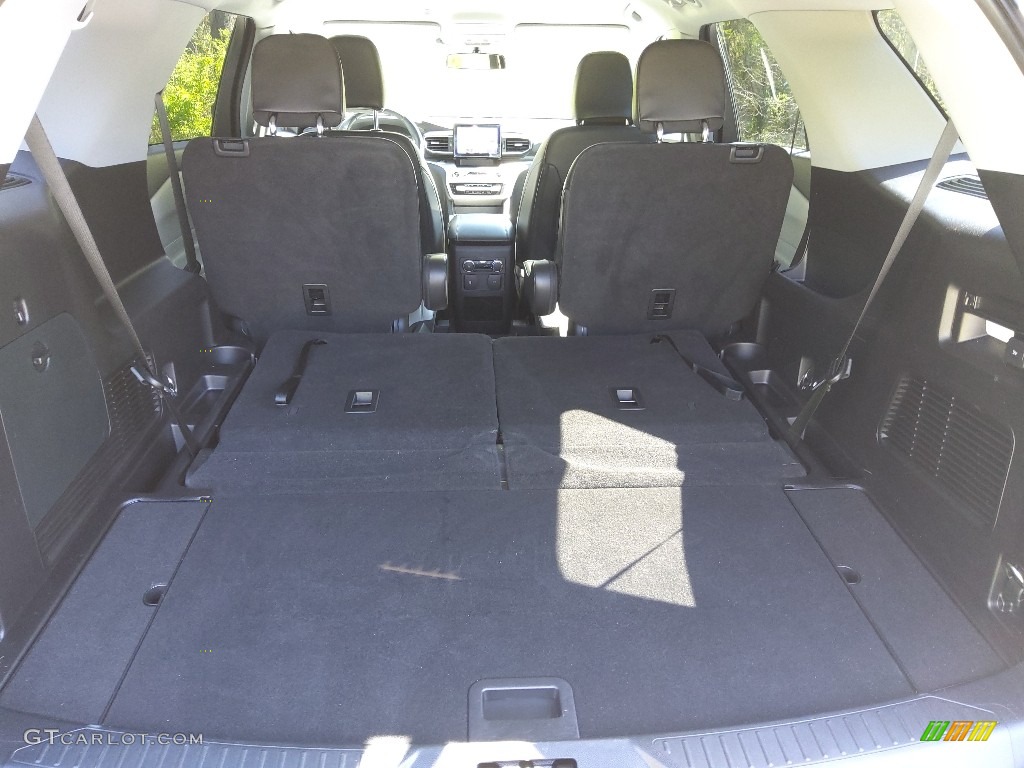 2021 Ford Explorer XLT Trunk Photo #144063477