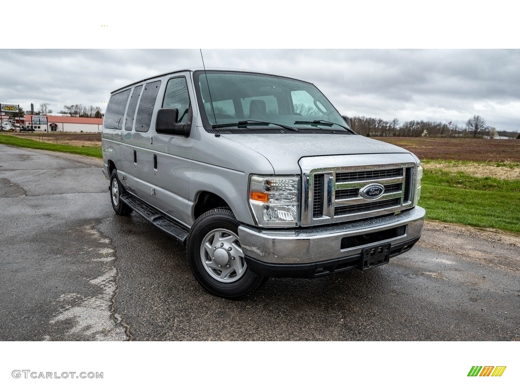 2010 E Series Van E350 XL Passenger - Ingot Silver Metallic / Medium Flint photo #1