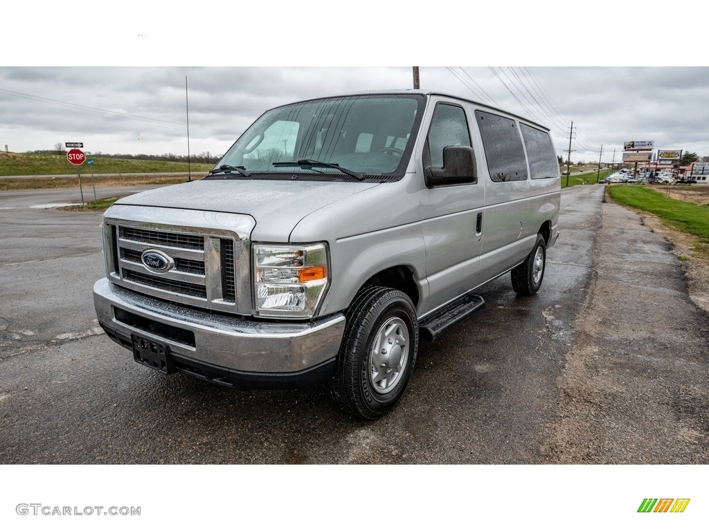 2010 E Series Van E350 XL Passenger - Ingot Silver Metallic / Medium Flint photo #8