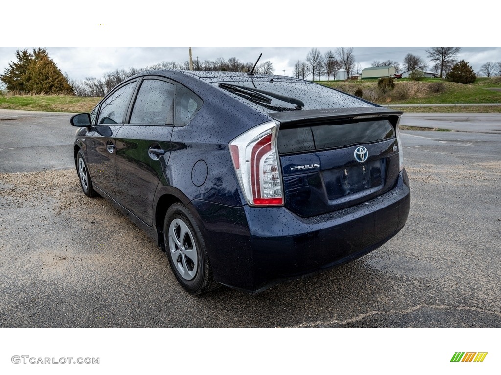 2013 Prius Four Hybrid - Nautical Blue Metallic / Misty Gray photo #6