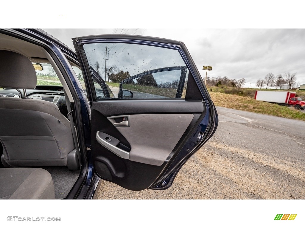 2013 Prius Four Hybrid - Nautical Blue Metallic / Misty Gray photo #25