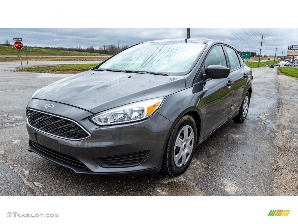 2018 Focus S Sedan - Magnetic / Charcoal Black photo #8