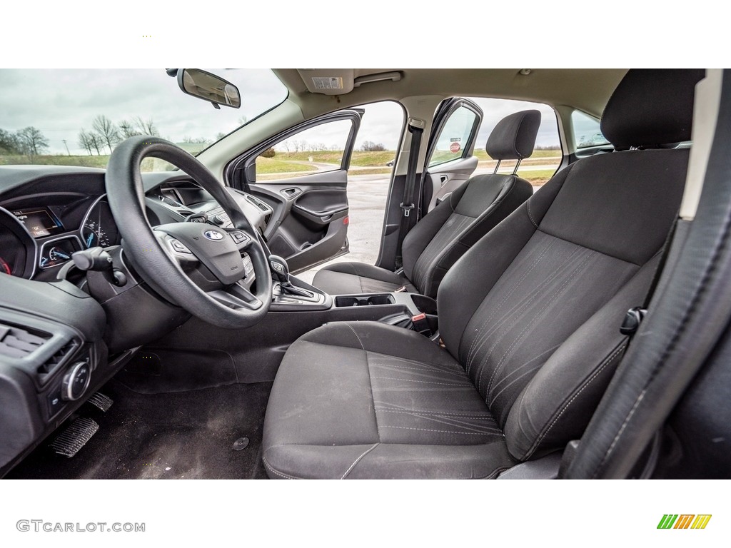 2018 Focus S Sedan - Magnetic / Charcoal Black photo #18