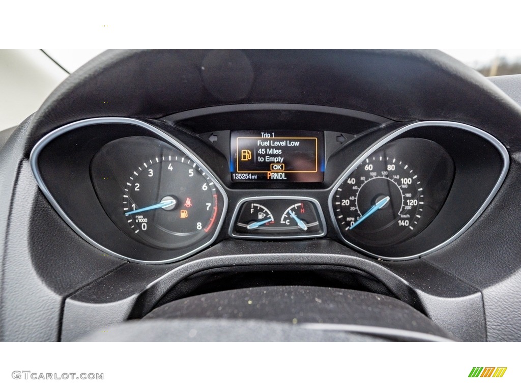 2018 Focus S Sedan - Magnetic / Charcoal Black photo #28