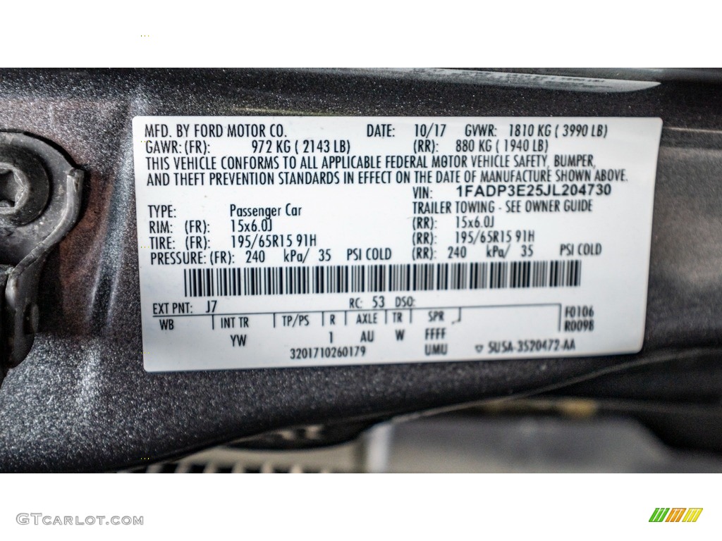 2018 Focus S Sedan - Magnetic / Charcoal Black photo #30