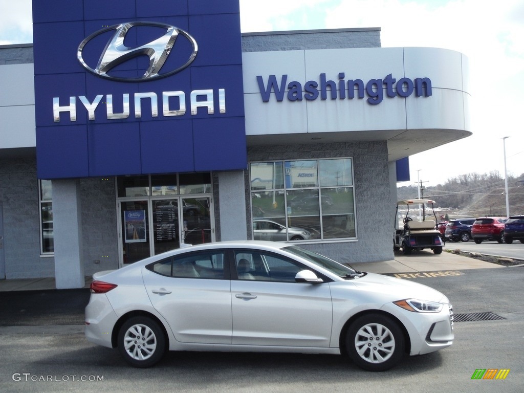 2017 Elantra SE - Silver / Gray photo #2