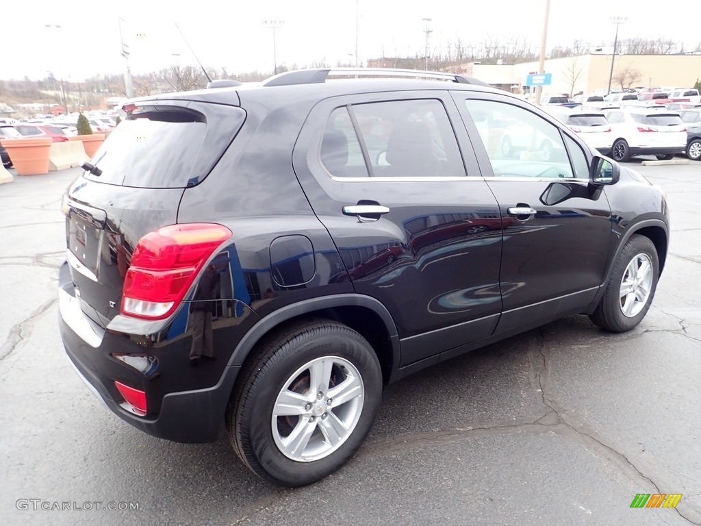 Mosaic Black Metallic 2019 Chevrolet Trax LT Exterior Photo #144074375