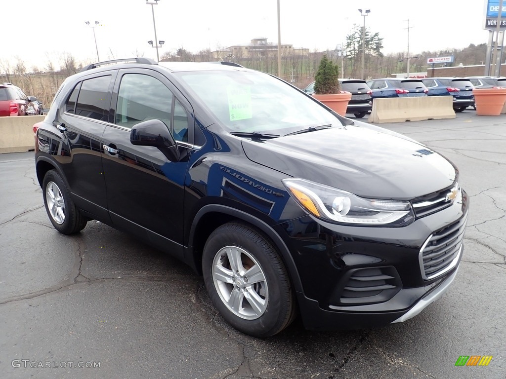 Mosaic Black Metallic 2019 Chevrolet Trax LT Exterior Photo #144074417