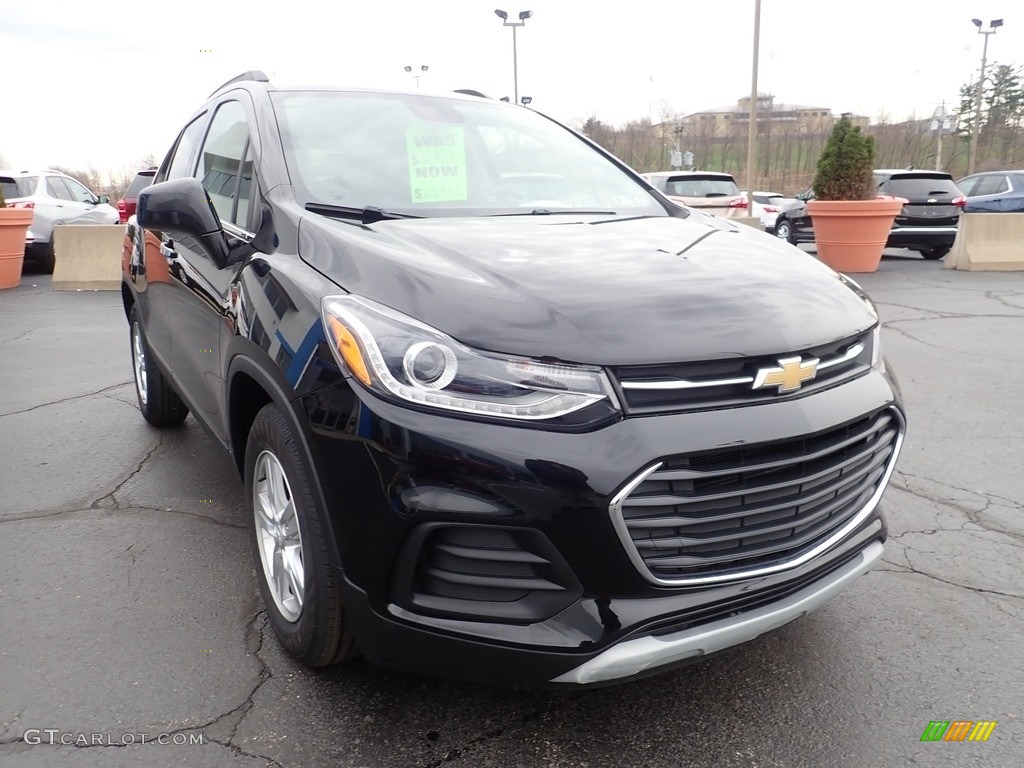 Mosaic Black Metallic 2019 Chevrolet Trax LT Exterior Photo #144074438