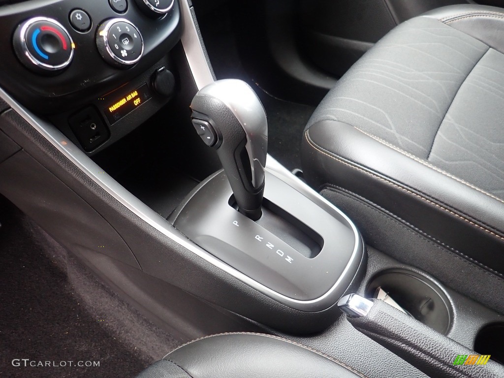 2019 Chevrolet Trax LT Transmission Photos