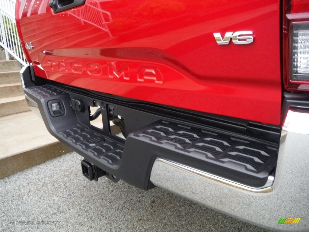 2019 Tacoma SR5 Double Cab 4x4 - Barcelona Red Metallic / Cement Gray photo #18
