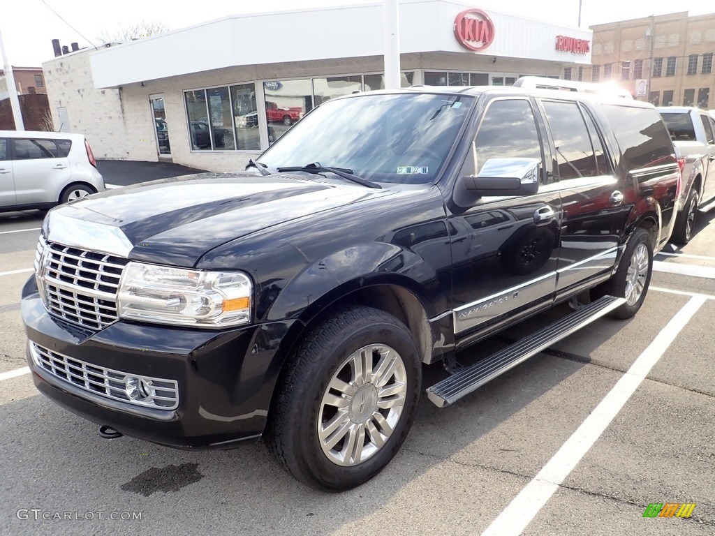 2014 Navigator L 4x4 - Tuxedo Black / Charcoal Black photo #4