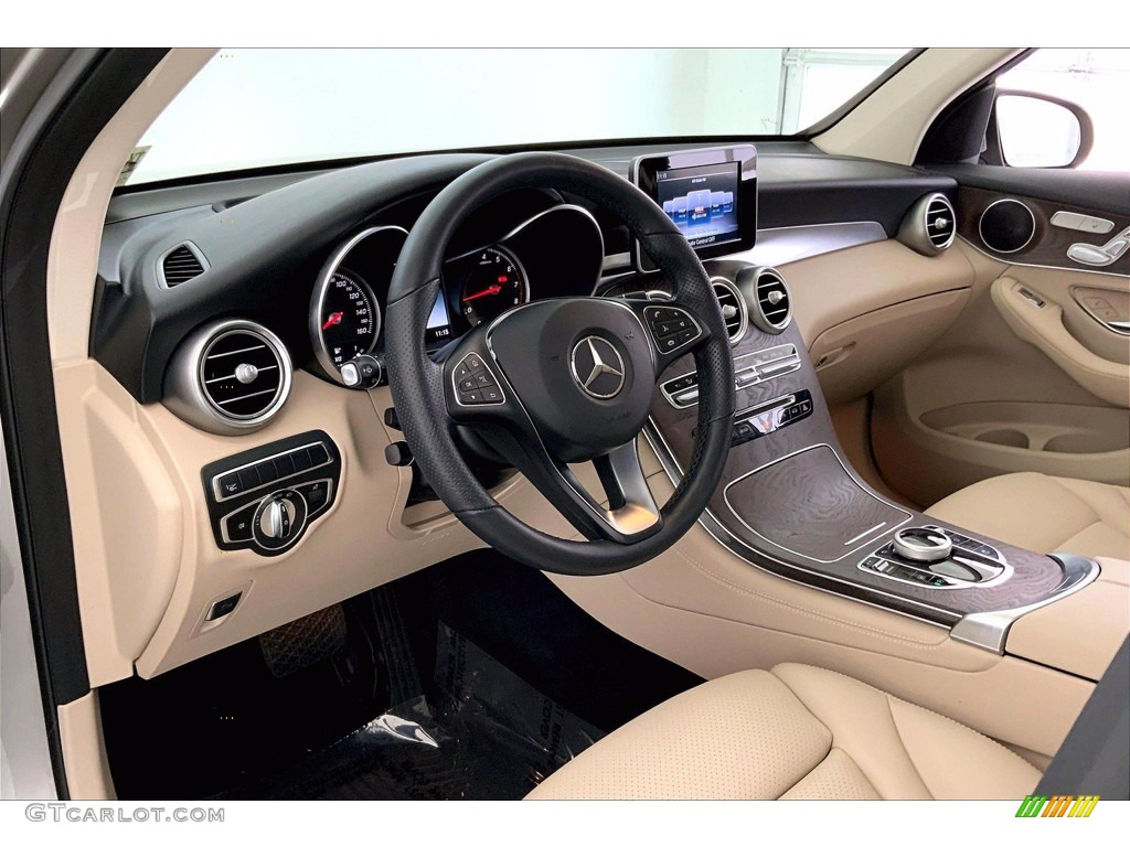 2019 GLC 300 - Mojave Silver Metallic / Silk Beige/Black photo #14