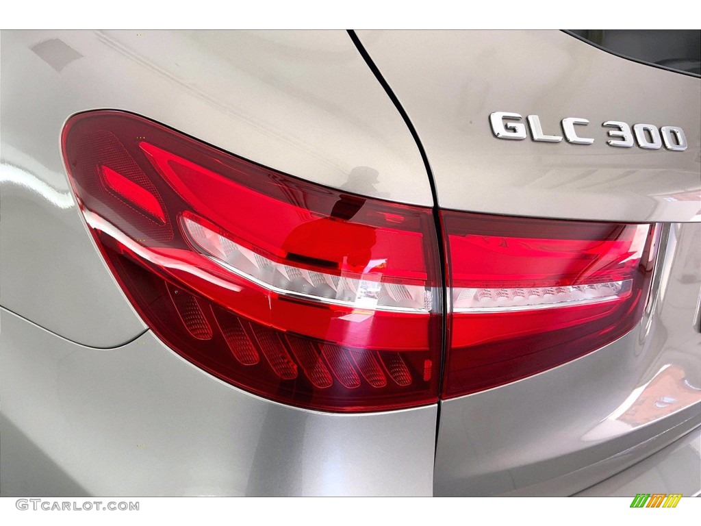 2019 GLC 300 - Mojave Silver Metallic / Silk Beige/Black photo #29