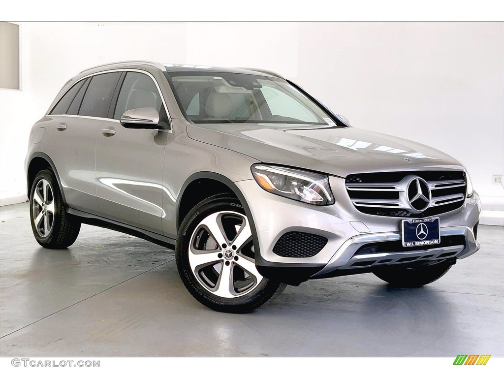 2019 GLC 300 - Mojave Silver Metallic / Silk Beige/Black photo #34