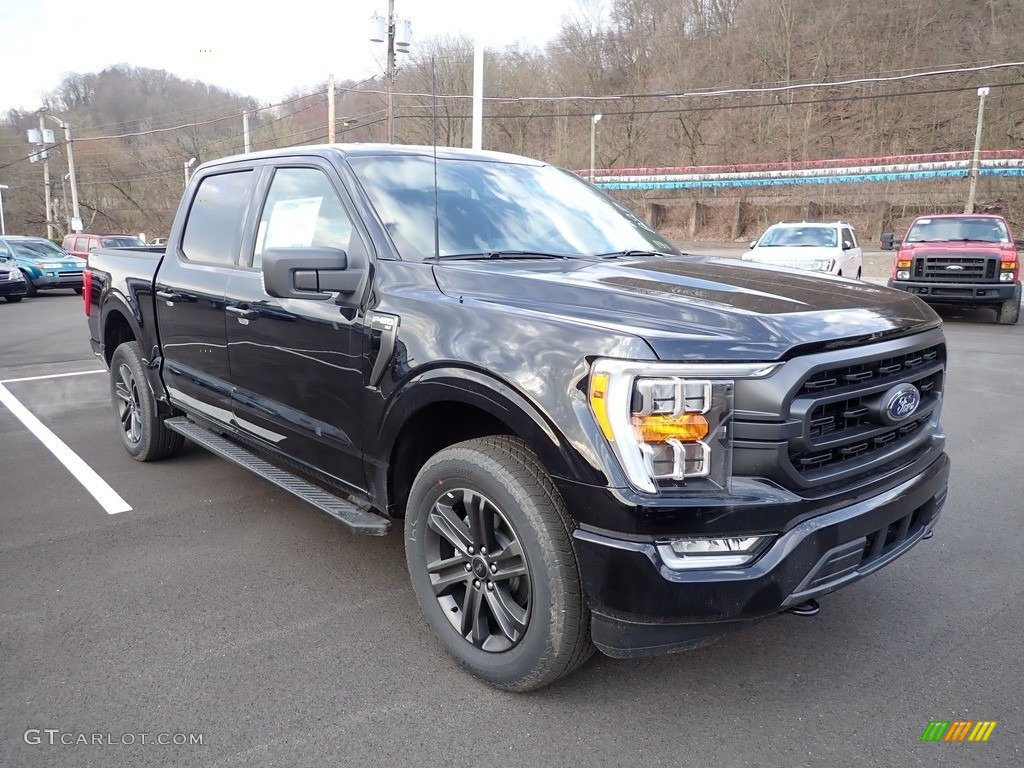 Agate Black Metallic 2022 Ford F150 XLT SuperCrew 4x4 Exterior Photo #144079175