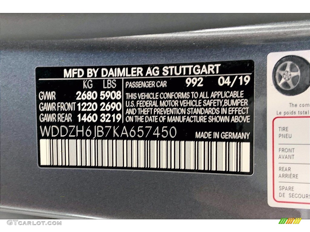 2019 E 450 4Matic Wagon - Selenite Grey Metallic / Black photo #33